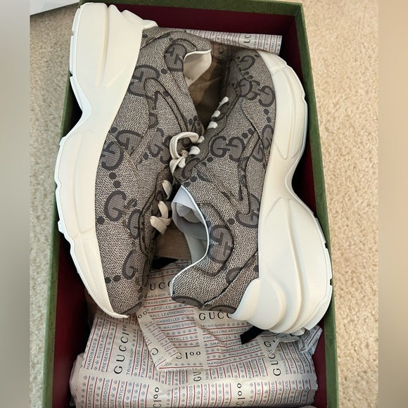 Gucci women’s sneakers, GG Supreme Beige Ebony size 39 - Picture 5 of 6